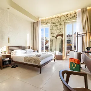 Hotel Naomi, Nizza